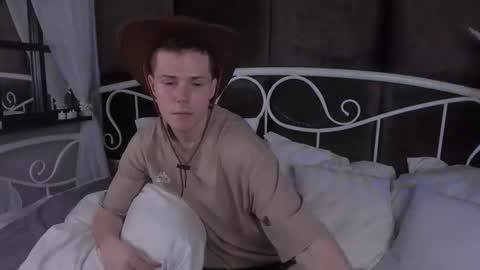 Hector online show from November 6, 11:02 am