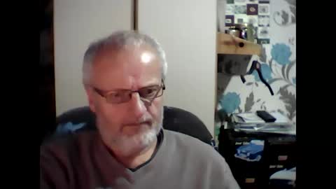 hedgehog61 online show from November 2, 8:35 pm