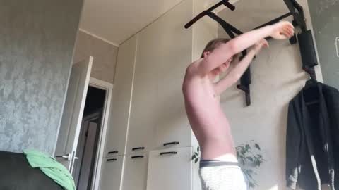 Nick online show from March 14, 9:38 am