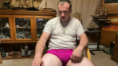 xxScubaStevexx online show from May 9, 4:02 am