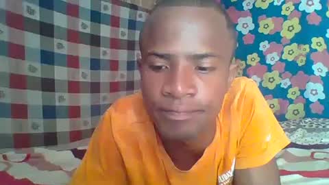 Adrian Honey online show from January 4, 7:34 am