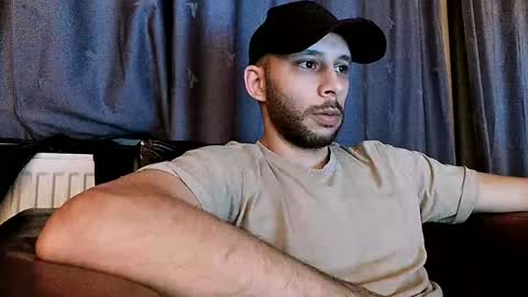 HenryAxe online show from December 27, 7:24 pm