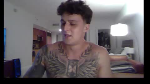 henrydesanti online show from September 14, 1:29 am