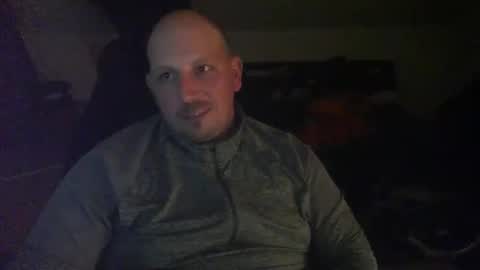 herejust4yoy online show from April 16, 9:39 pm