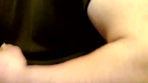 Snapshot of heretost chatting on January 15, 11:40 pm mr D online show from January 15, 11:40 pm