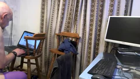 mature online show from December 7, 6:43 am