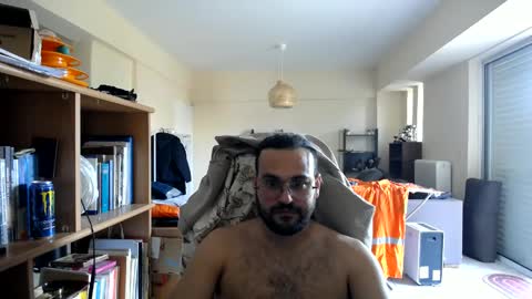 YourGuy online show from June 7, 1:07 pm
