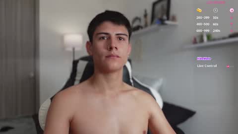 hey_cesard online show from October 27, 2:52 pm