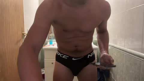 Snapshot of hhernan1 chatting on October 23, 3:10 am hhernan1 online show from October 23, 3:10 am