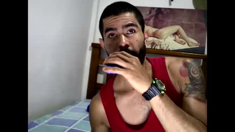 Snapshot of hideonbush051 chatting on October 4, 11:59 am hideonbush online show from October 4, 11:59 am