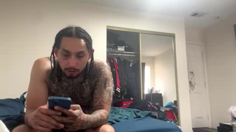 hihello300 online show from December 22, 8:17 pm