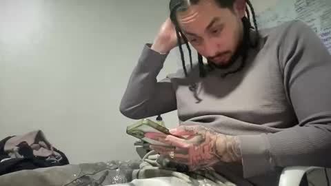 hihello7777 online show from February 2, 4:33 am