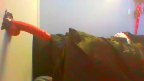 himommy37 online show from December 22, 1:08 pm