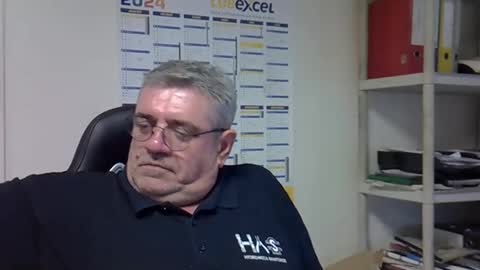 hippo online show from December 6, 3:44 pm