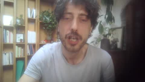 hitmenoww online show from June 11, 7:28 am