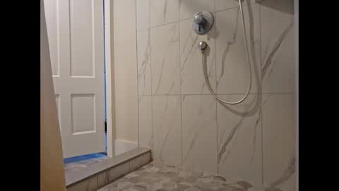 hockeyjock17 online show from April 2, 1:08 pm