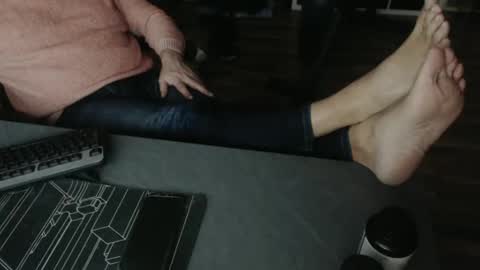 hollymollysucker online show from December 27, 6:10 pm