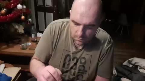 Snapshot of homojeans chatting on December 26, 2:12 am Thomass online show from December 26, 2:12 am