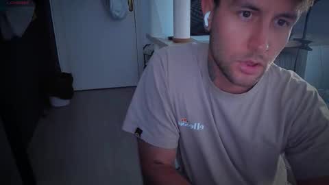 Andrew online show from September 23, 3:44 pm