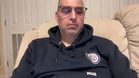 honey_man14 online show from February 28, 3:15 am