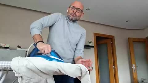 honeydaddyforyou online show from December 16, 12:45 pm