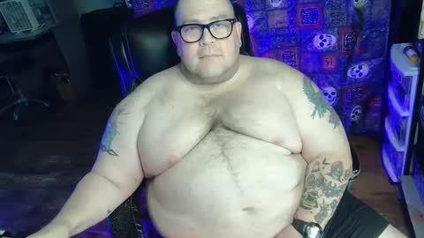 Snapshot of hoosierdaddyxl chatting on September 26, 5:54 pm Sir online show from September 26, 5:54 pm