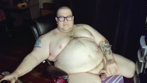 Snapshot of hoosierdaddyxl chatting on January 7, 5:13 am Sir online show from January 7, 5:13 am