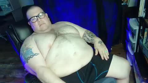 Snapshot of hoosierdaddyxl chatting on September 12, 6:19 pm Sir online show from September 12, 6:19 pm