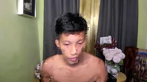 Snapshot of horny_asianmoreno chatting on January 28, 5:54 am ROGER online show from January 28, 5:54 am