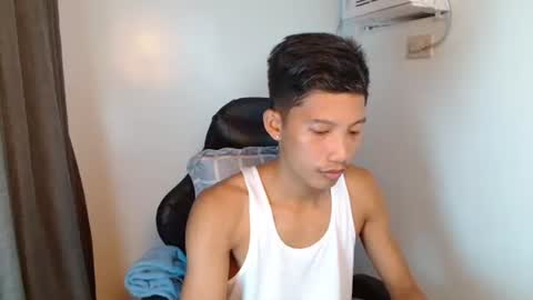 Snapshot of horny_asianmoreno chatting on September 11, 9:30 am ROGER online show from September 11, 9:30 am