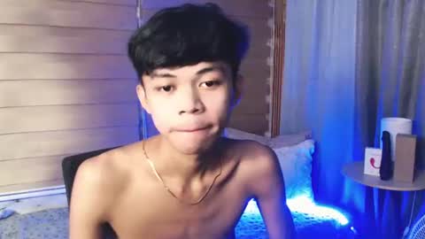 horny_joshxxx online show from April 8, 9:19 am