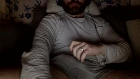 horny_thick_cock online show from January 19, 8:07 am