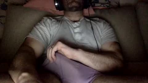 horny_thick_cock online show from October 18, 4:17 am