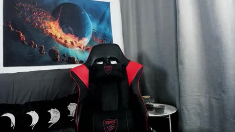 Max online show from March 13, 3:03 am