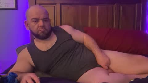 Horny Bear Daddy online show from March 9, 7:52 pm