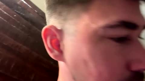 Justin 7 inches online show from November 15, 6:10 pm