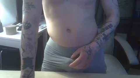 hornyfitboy24 online show from March 1, 7:52 am