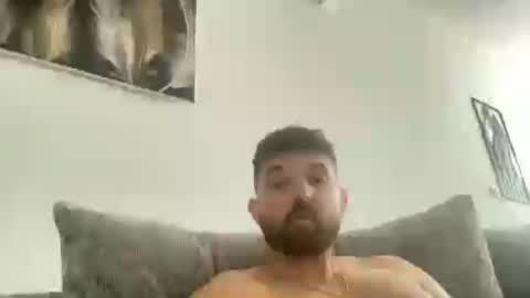 hornygymboyy online show from June 30, 10:16 am