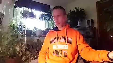 hornyhotgy27 online show from November 29, 6:43 pm