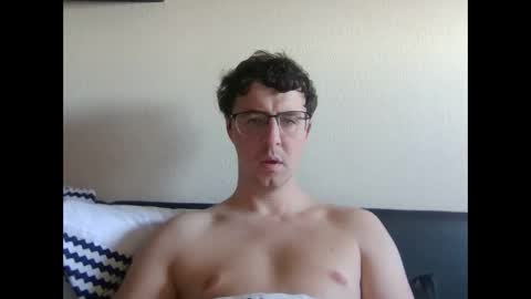 hornyhugoboss online show from March 4, 8:02 am