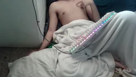 Flea online show from September 19, 4:57 am