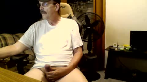 hornymanwi online show from July 28, 12:23 pm