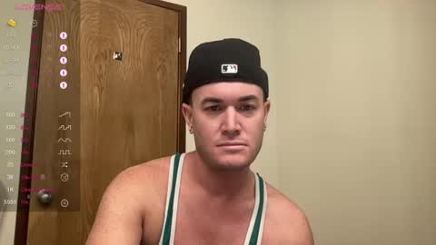 Snapshot of hornytightboy89 chatting on December 26, 11:03 pm Hornytightboy89 online show from December 26, 11:03 pm