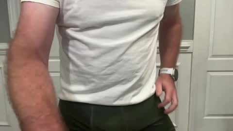hornyusa13 online show from June 18, 9:42 pm