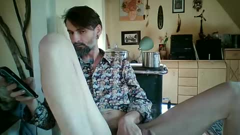 hornyvoya online show from November 5, 11:12 am