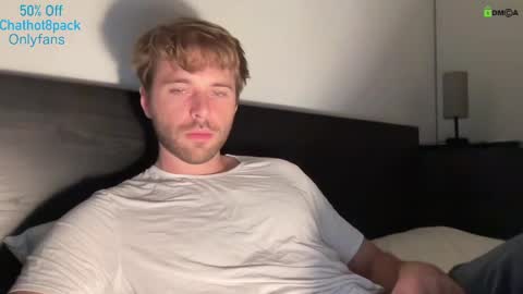 Edward aka Wolf online show from October 18, 10:37 pm