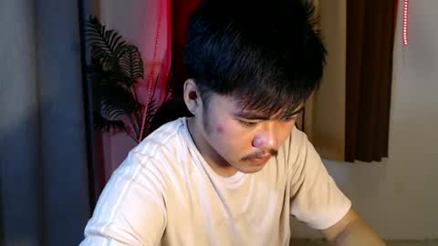 emman online show from June 18, 11:43 pm