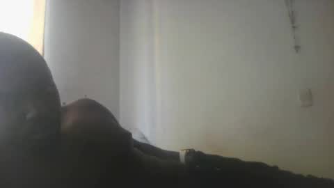 Snapshot of hot_frozone chatting on October 19, 8:12 pm hot_frozone online show from October 19, 8:12 pm