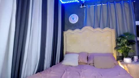 hot_fucker_ online show from March 16, 5:50 pm