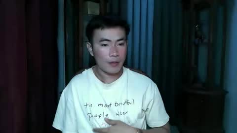 hot_khevin online show from September 17, 10:38 am